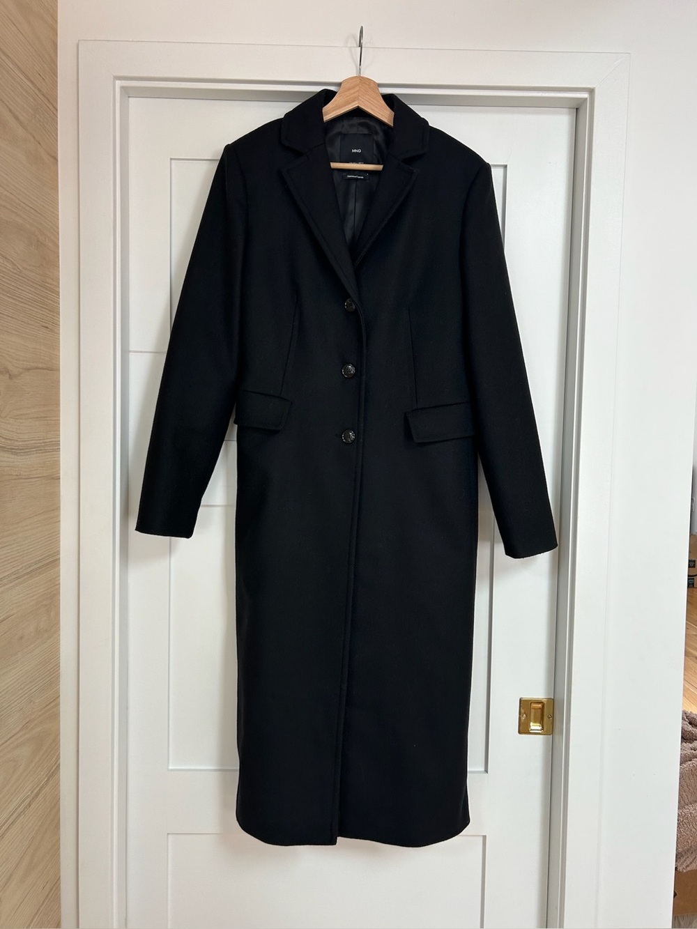 MANGO Women’s Long Black Single-Breasted Coat